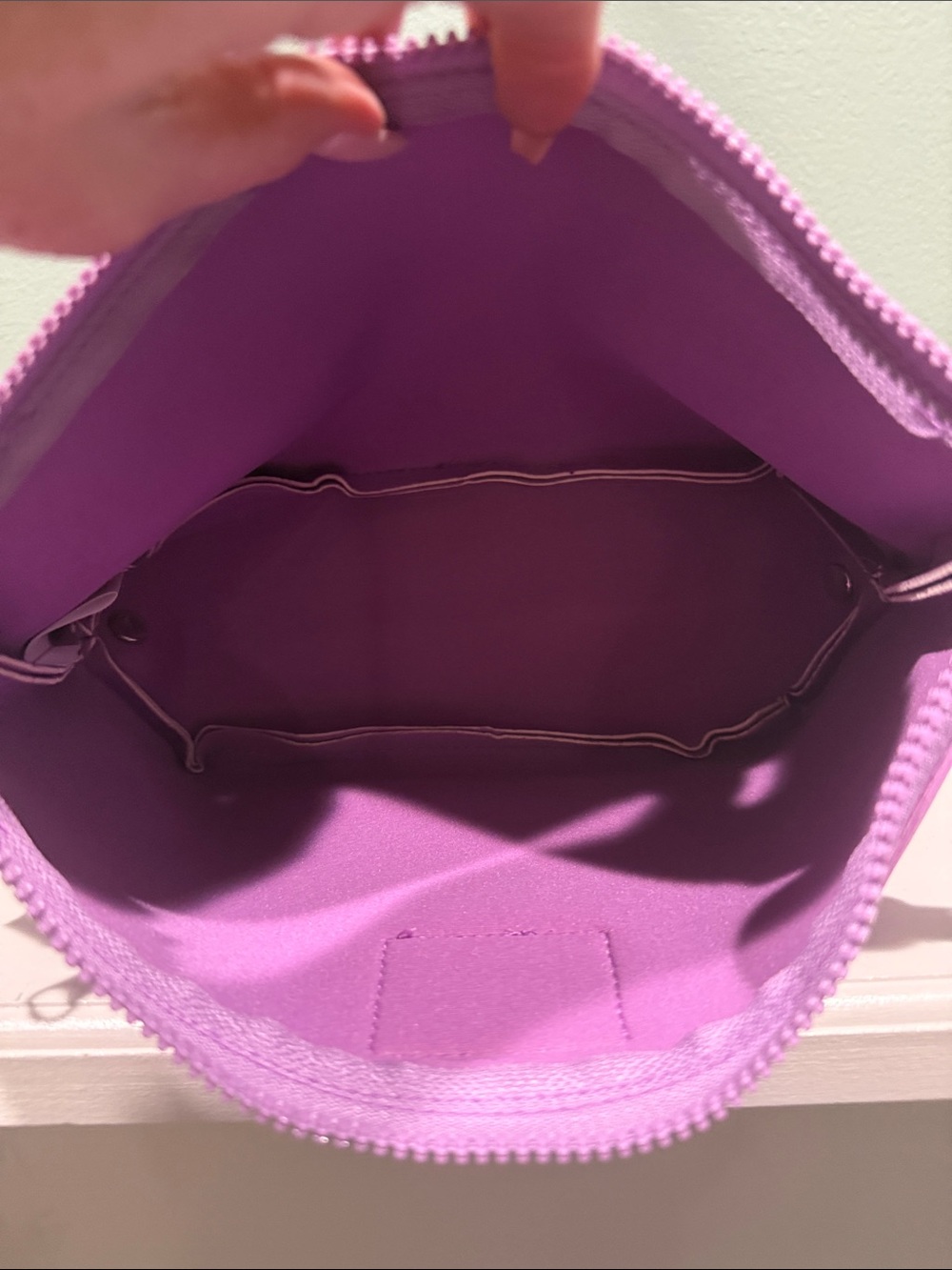 Limited Edition Free People Neoprene Lavender Cosmetic Travel Makeup Pouch Bag - Picture 4 of 7